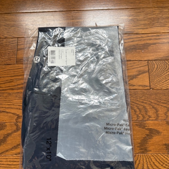 NWT Lululemon Wunder Under High Rise Tights Luxtreme 25 inch size 8 in True Navy - Picture 2 of 4